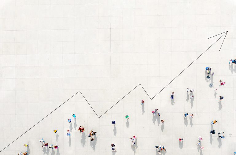 Crowd of People in Reopen Growth Graph Crowd of People in Reopen Growth Graph
